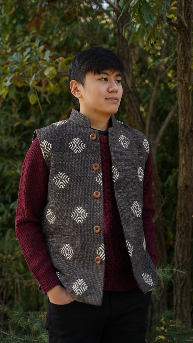 Handwoven Sheep Wool Sleeveless Jacket